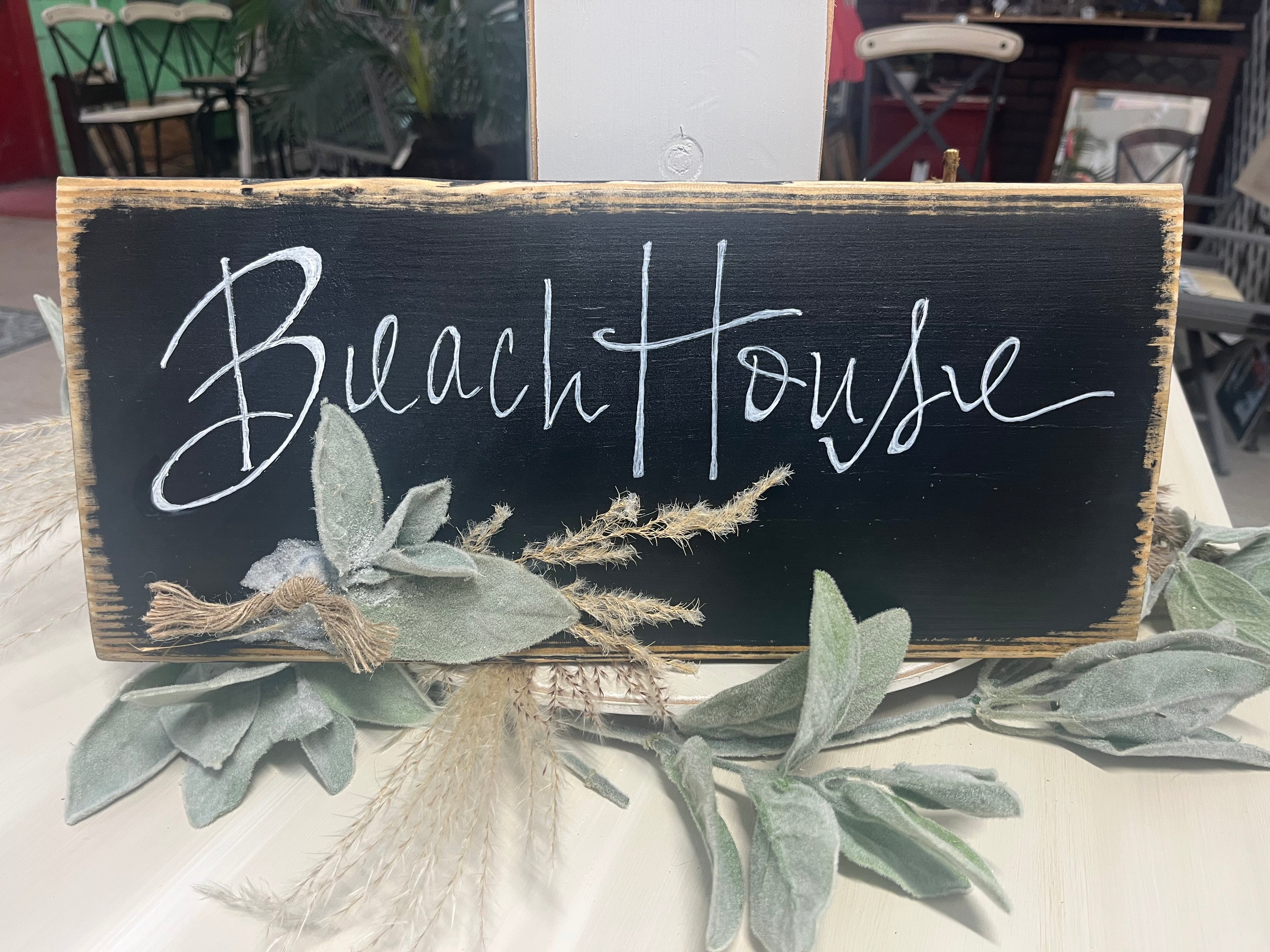 Beach House - Black with pampas grass and greenery