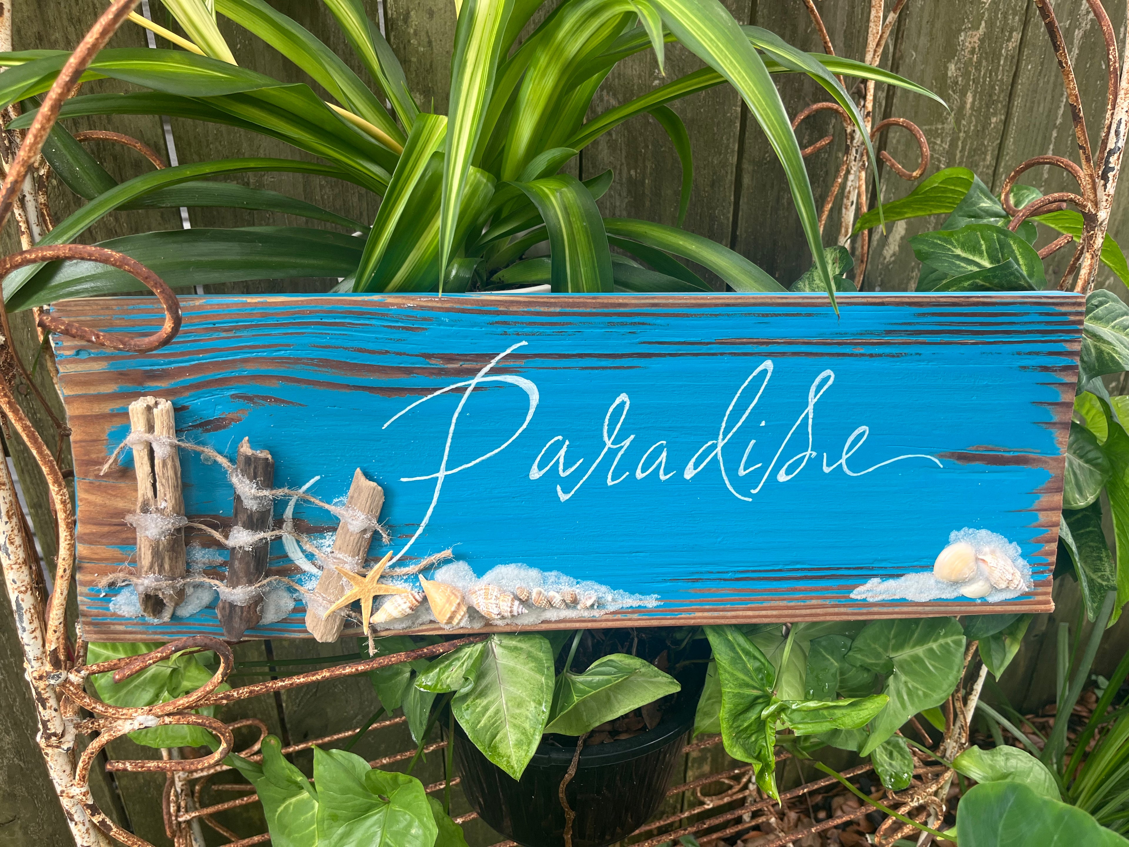 Paradise Tablescape / Sign / Block